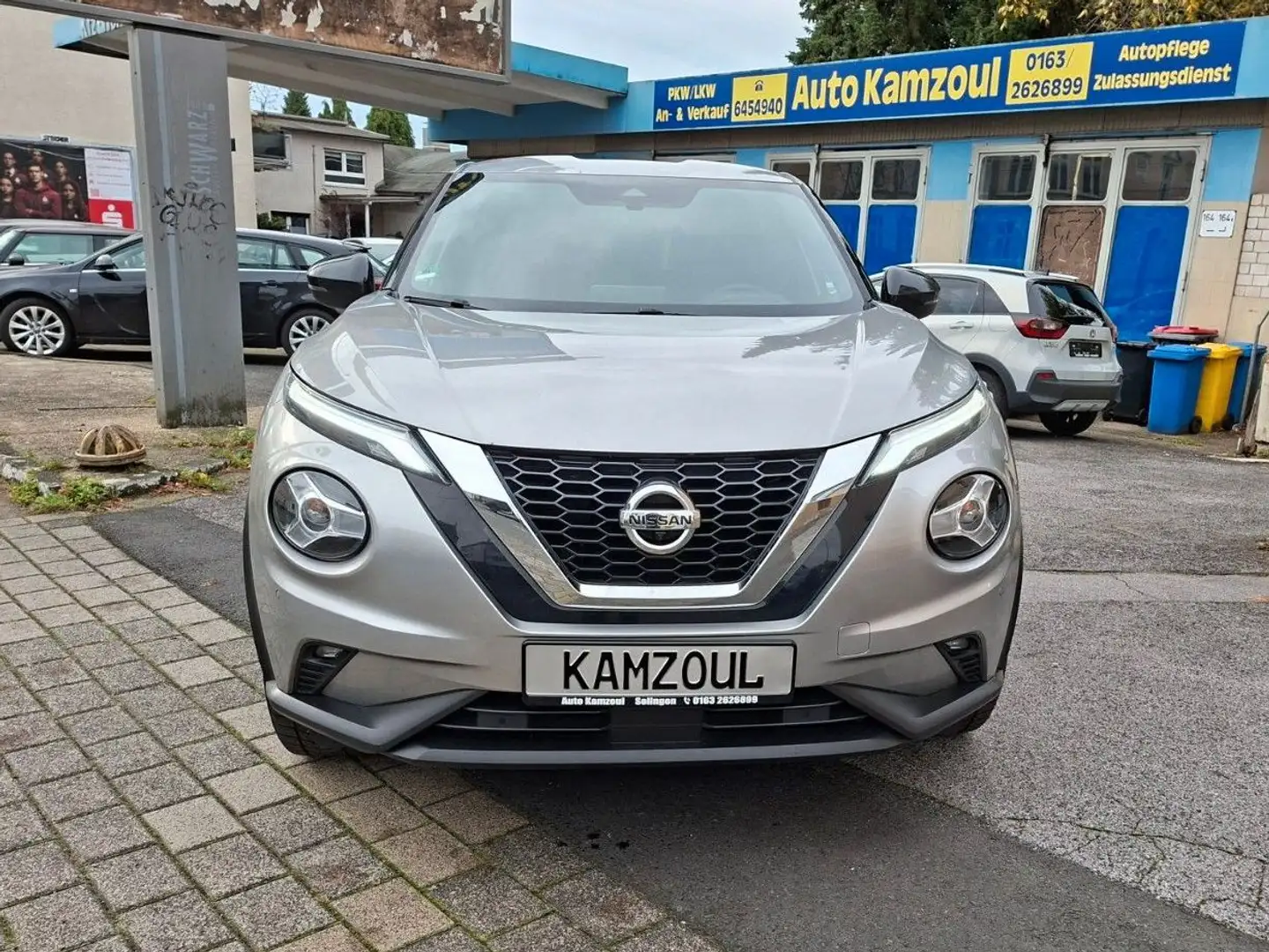 Nissan Juke N-Connecta Silber - 1