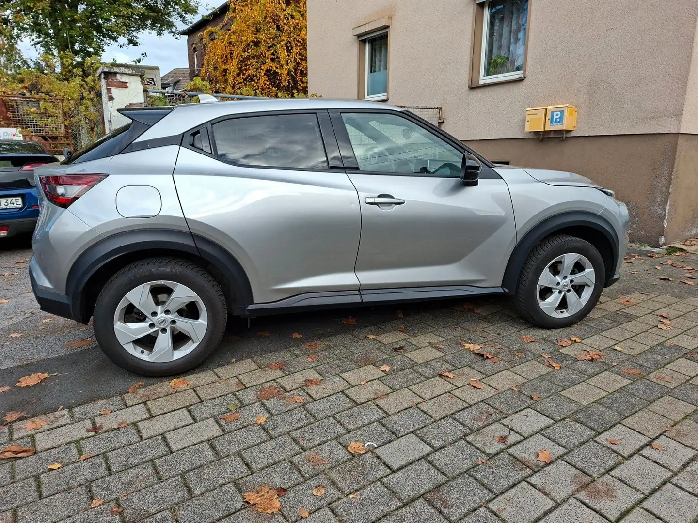 Nissan Juke N-Connecta Silber - 2