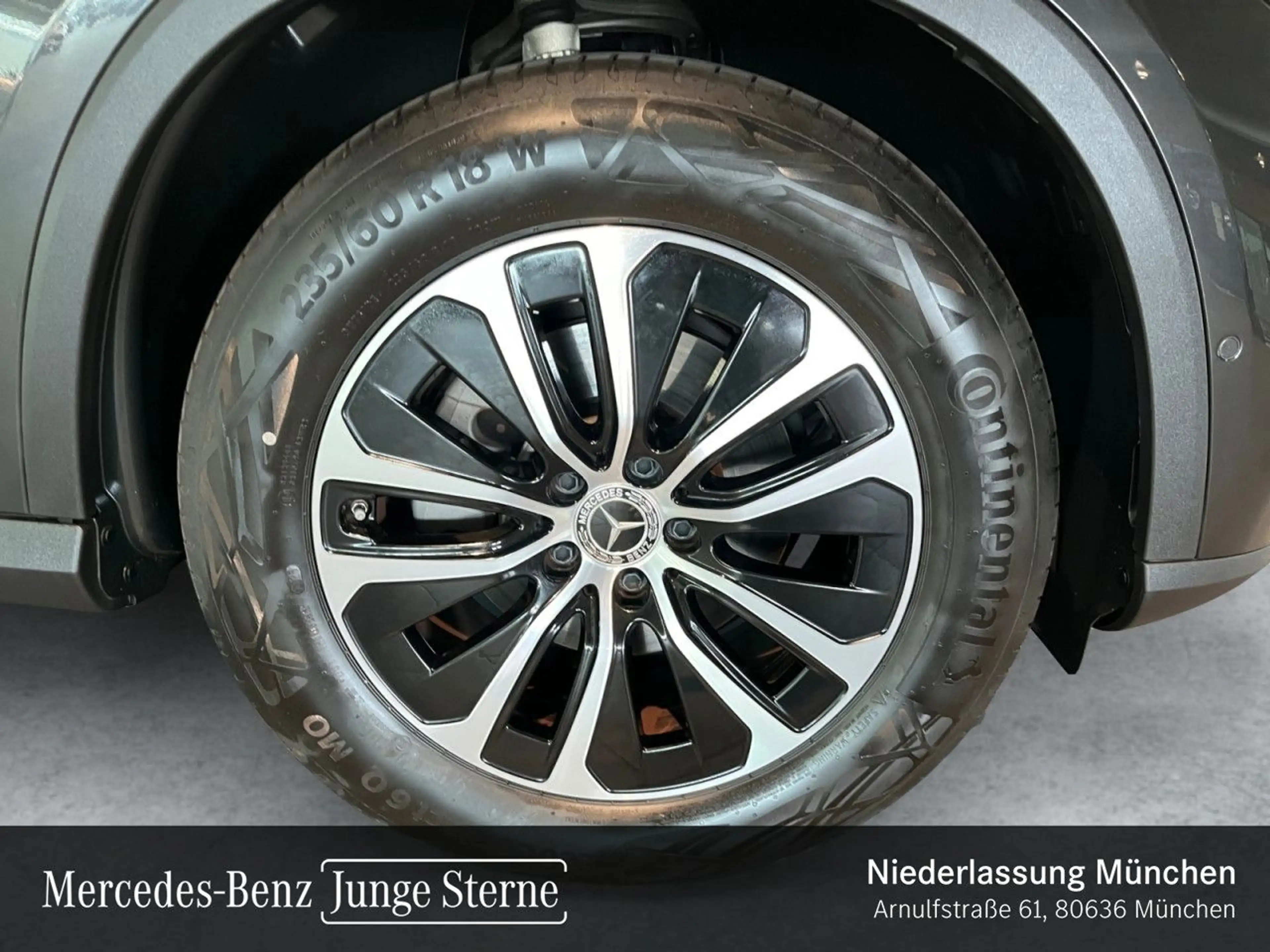 Mercedes-Benz GLC 200 4M AVANTG+360+AHK+LED+TOTW+KEYLESS+9G — photo 3