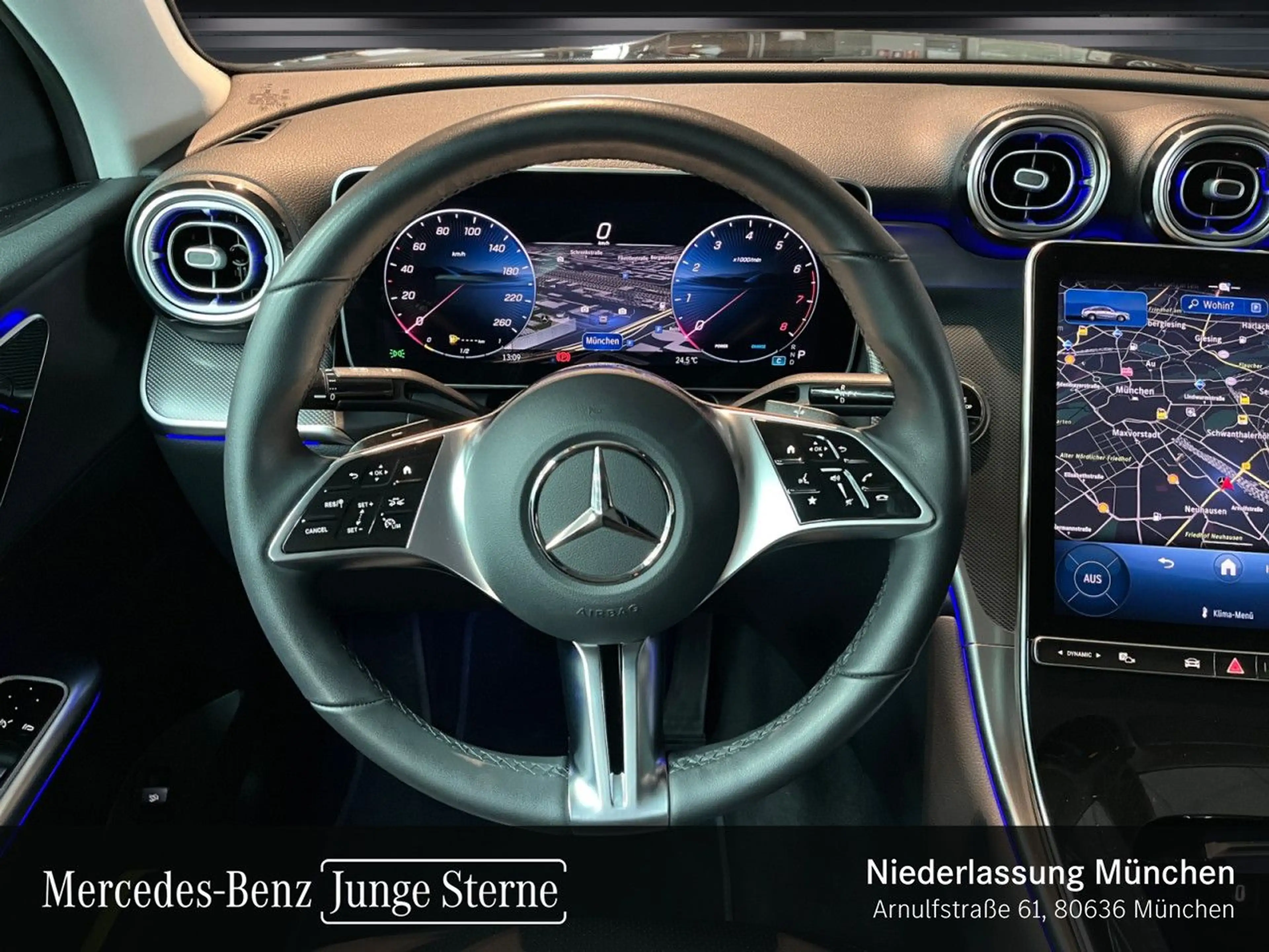 Mercedes-Benz GLC 200 4M AVANTG+360+AHK+LED+TOTW+KEYLESS+9G — photo 14