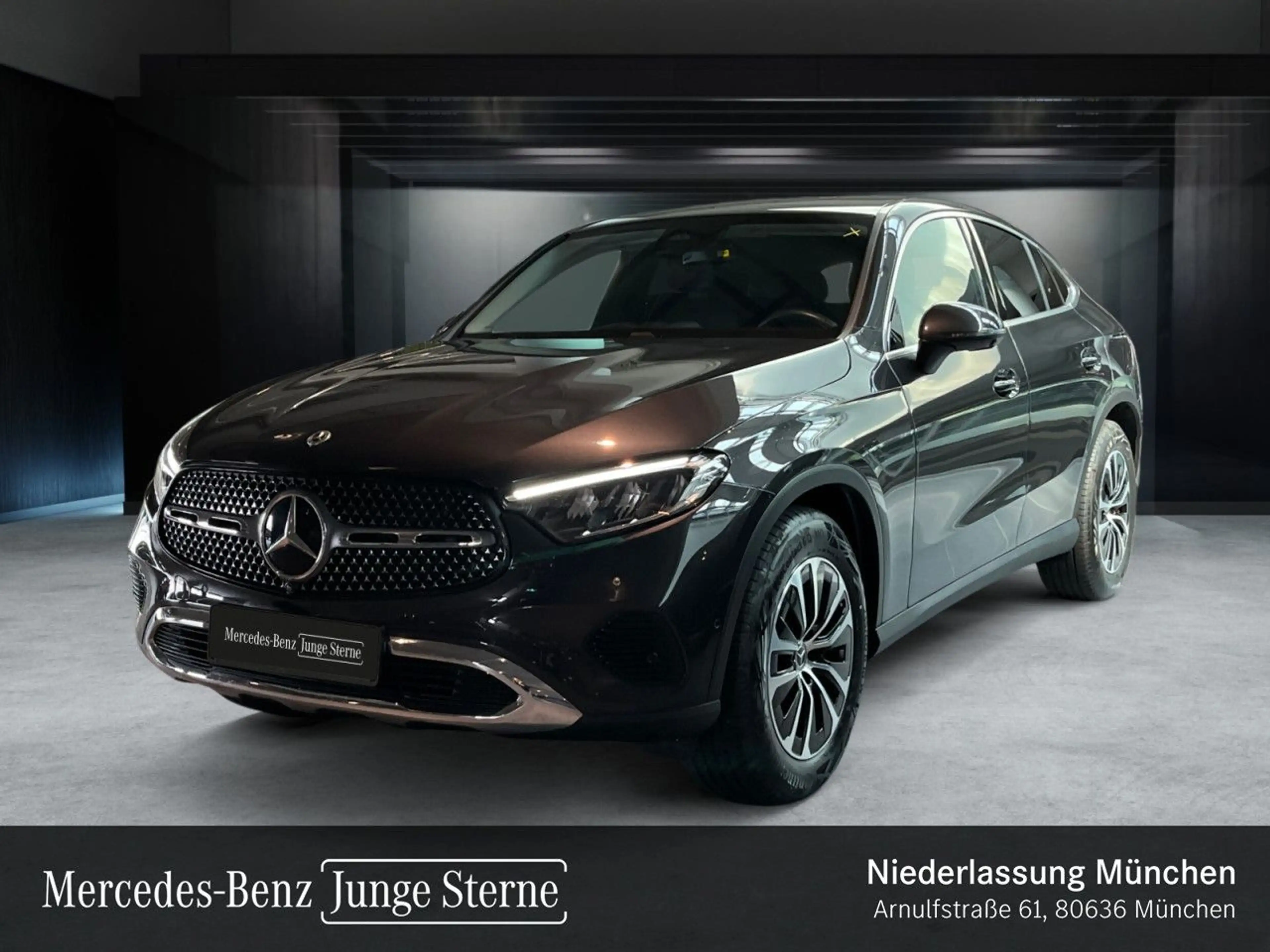 Mercedes-Benz GLC 200 4M AVANTG+360+AHK+LED+TOTW+KEYLESS+9G — photo 9
