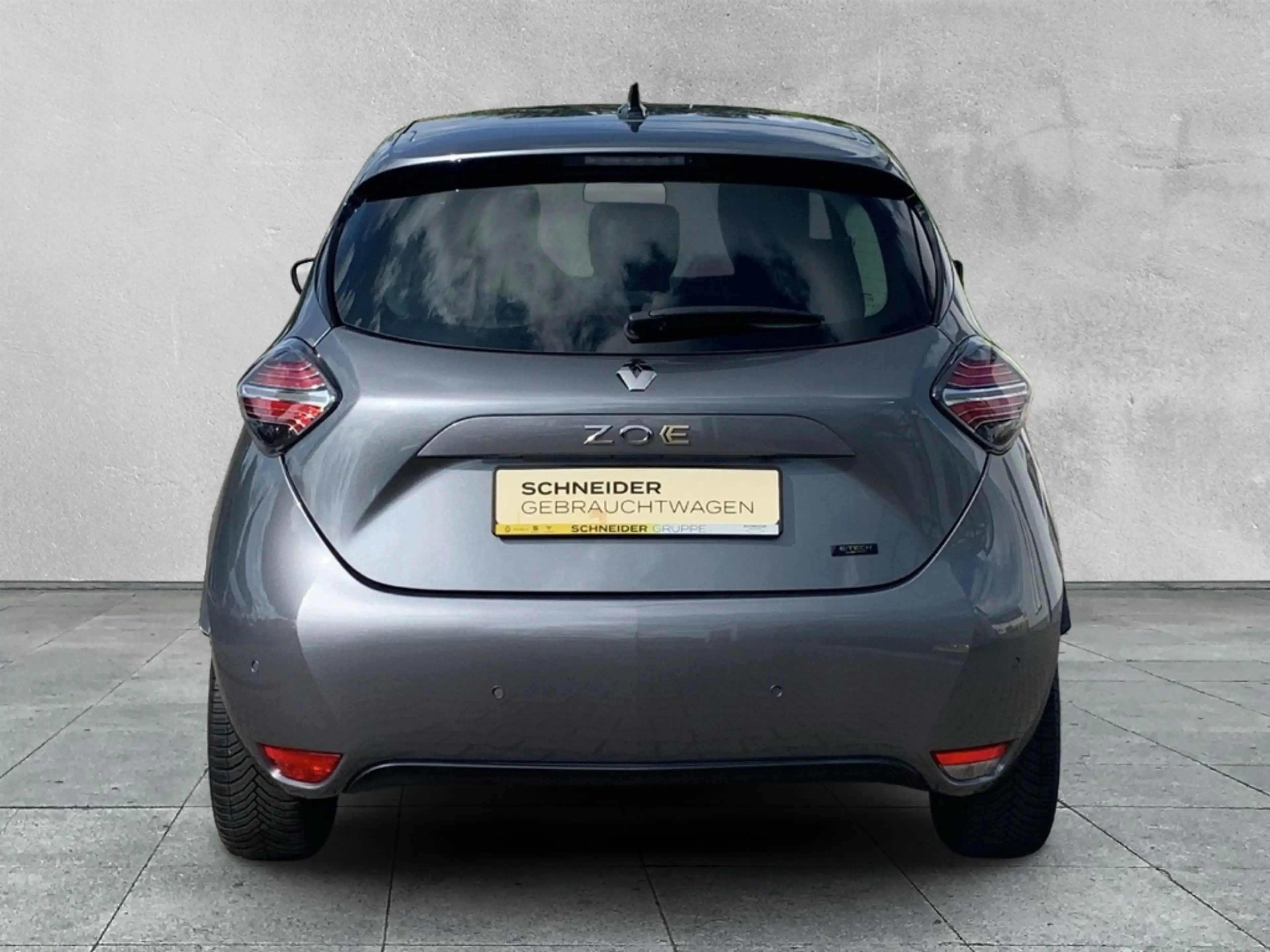 Renault ZOE ICONIC EV50 135 Pack Iconic CCS+SHZ+NAV+LED+DAB+ — photo 4