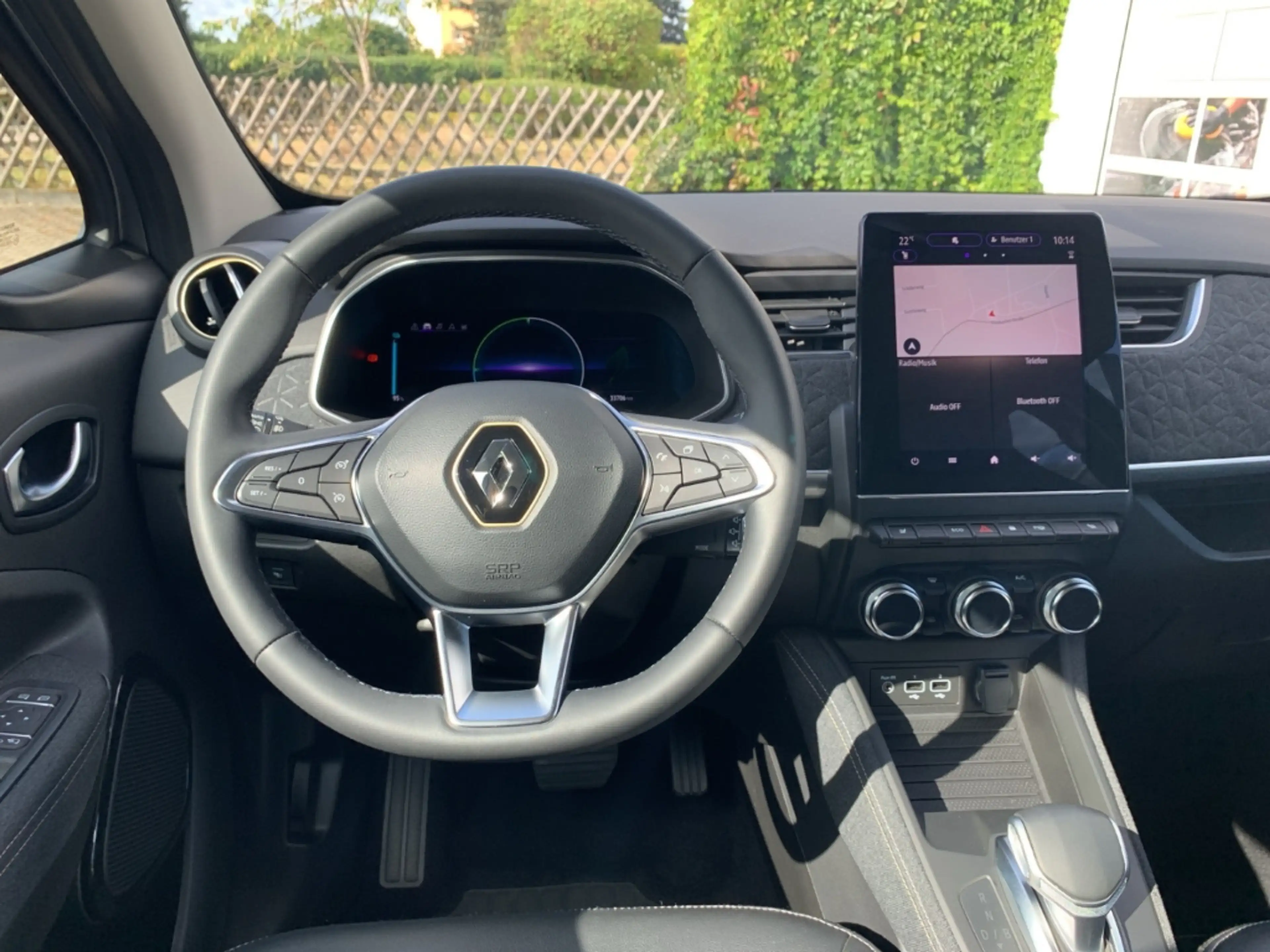 Renault ZOE ICONIC EV50 135 Pack Iconic CCS+SHZ+NAV+LED+DAB+ — photo 15