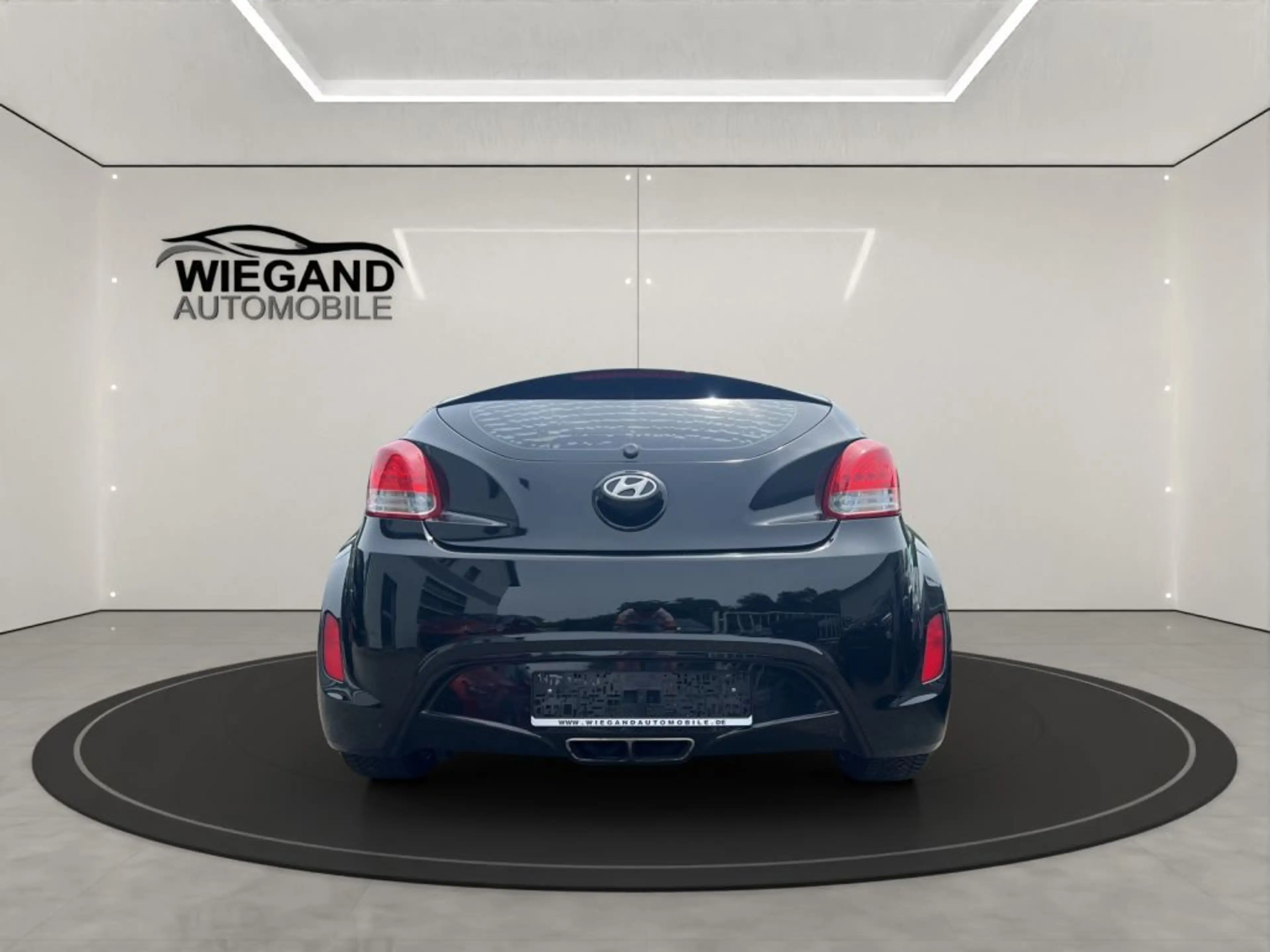 Hyundai VELOSTER 1.6 Trend+KLIMA+RADIO+ — photo 4