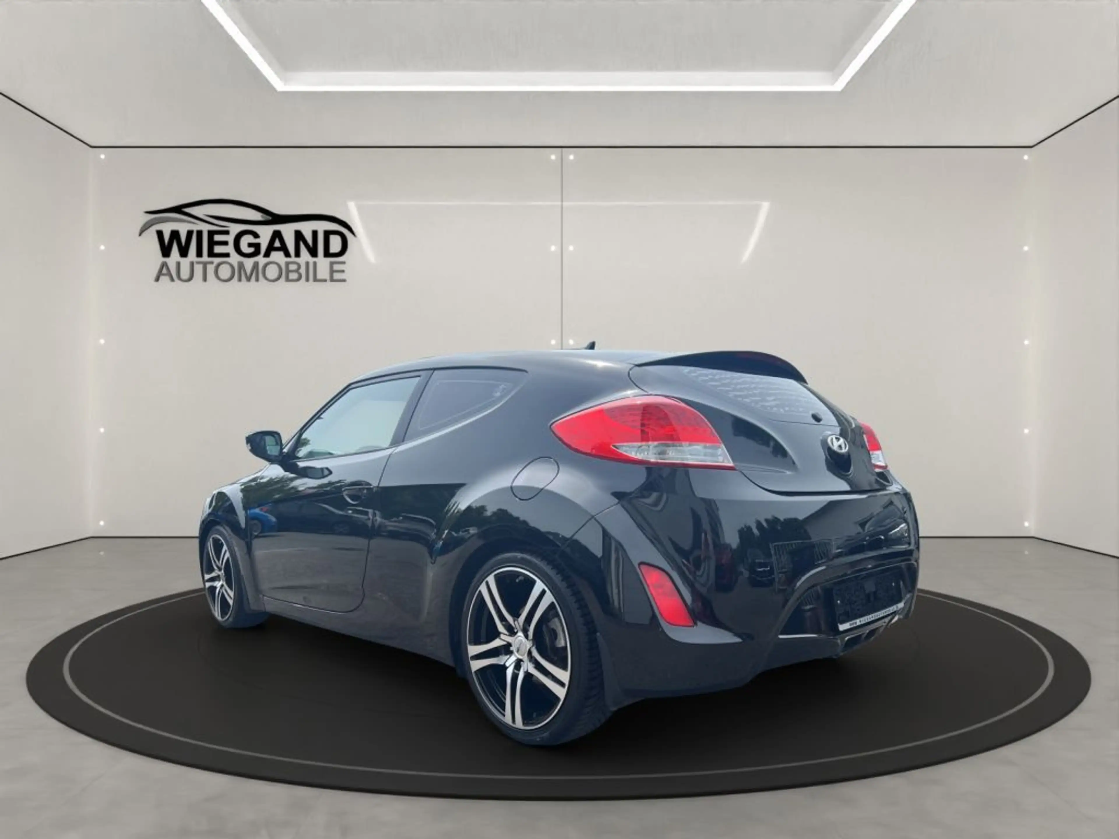 Hyundai VELOSTER 1.6 Trend+KLIMA+RADIO+ — photo 3