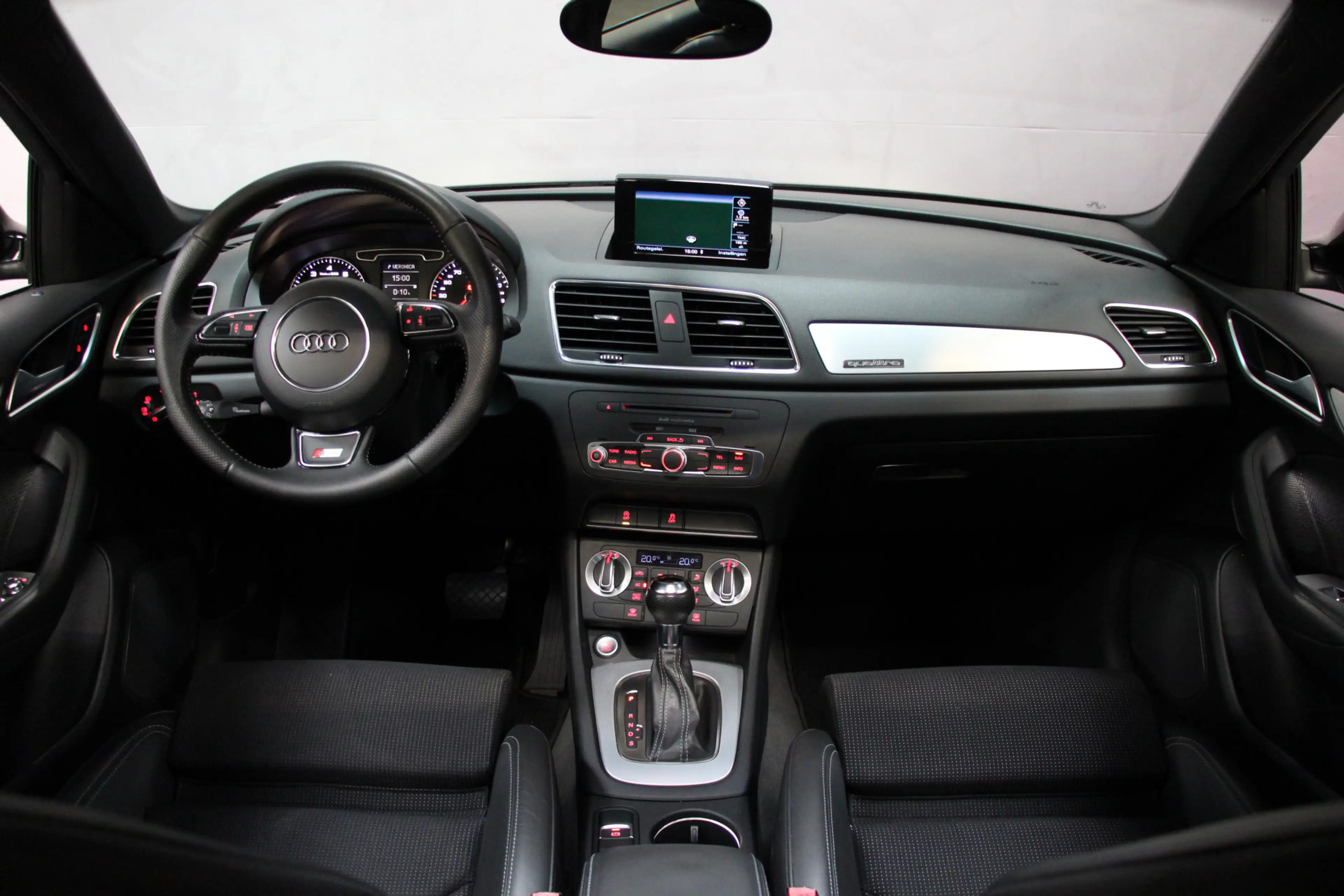 Audi Q3 2.0 TFSI QUATTRO S Edition |Pano|Trekh|Cruise|Navi — photo 8