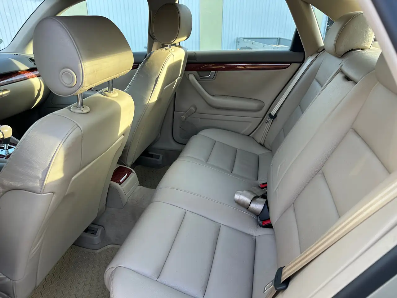 Audi A4 2.0, foto 9