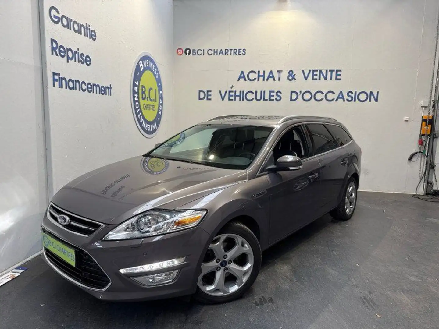 Ford Mondeo SW 2.0 TDCI 163CH FAP TITANIUM POWERSHIFT Gris - 1