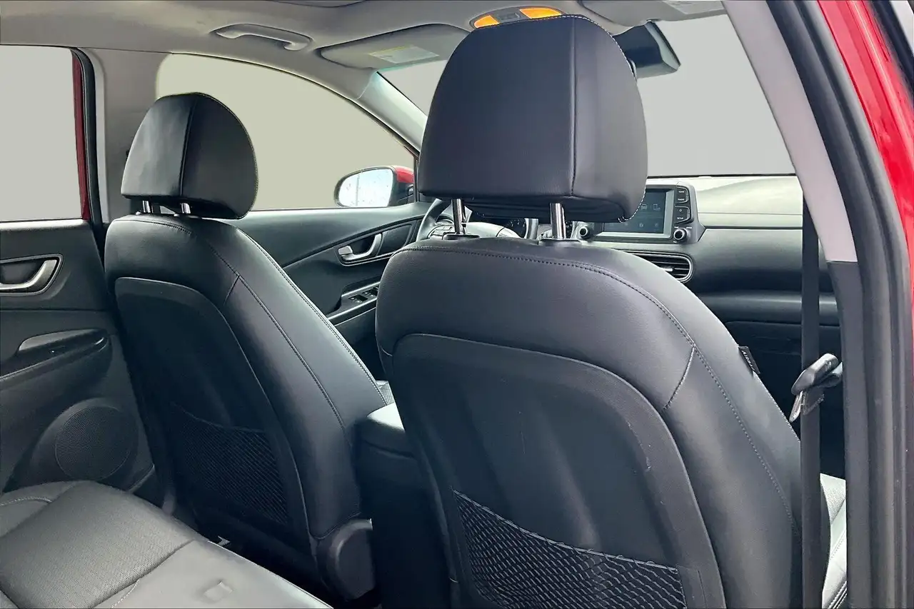 Hyundai KONA снимка Hyundai KONA