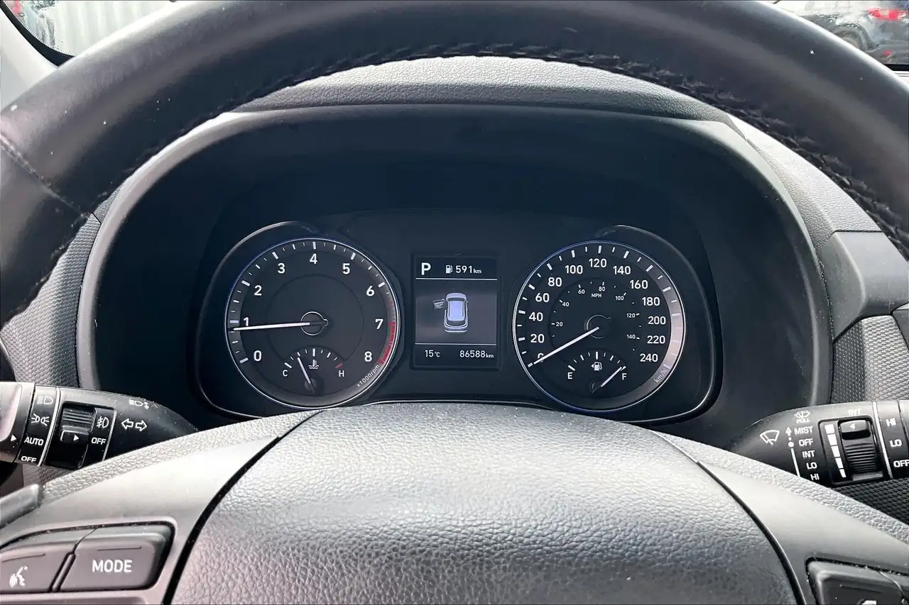 Hyundai KONA снимка Hyundai KONA