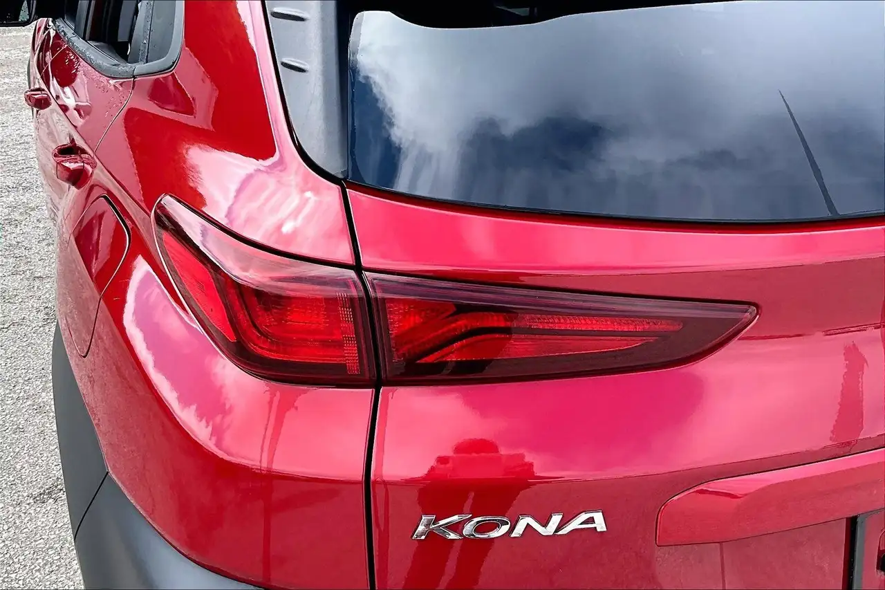Hyundai KONA снимка Hyundai KONA
