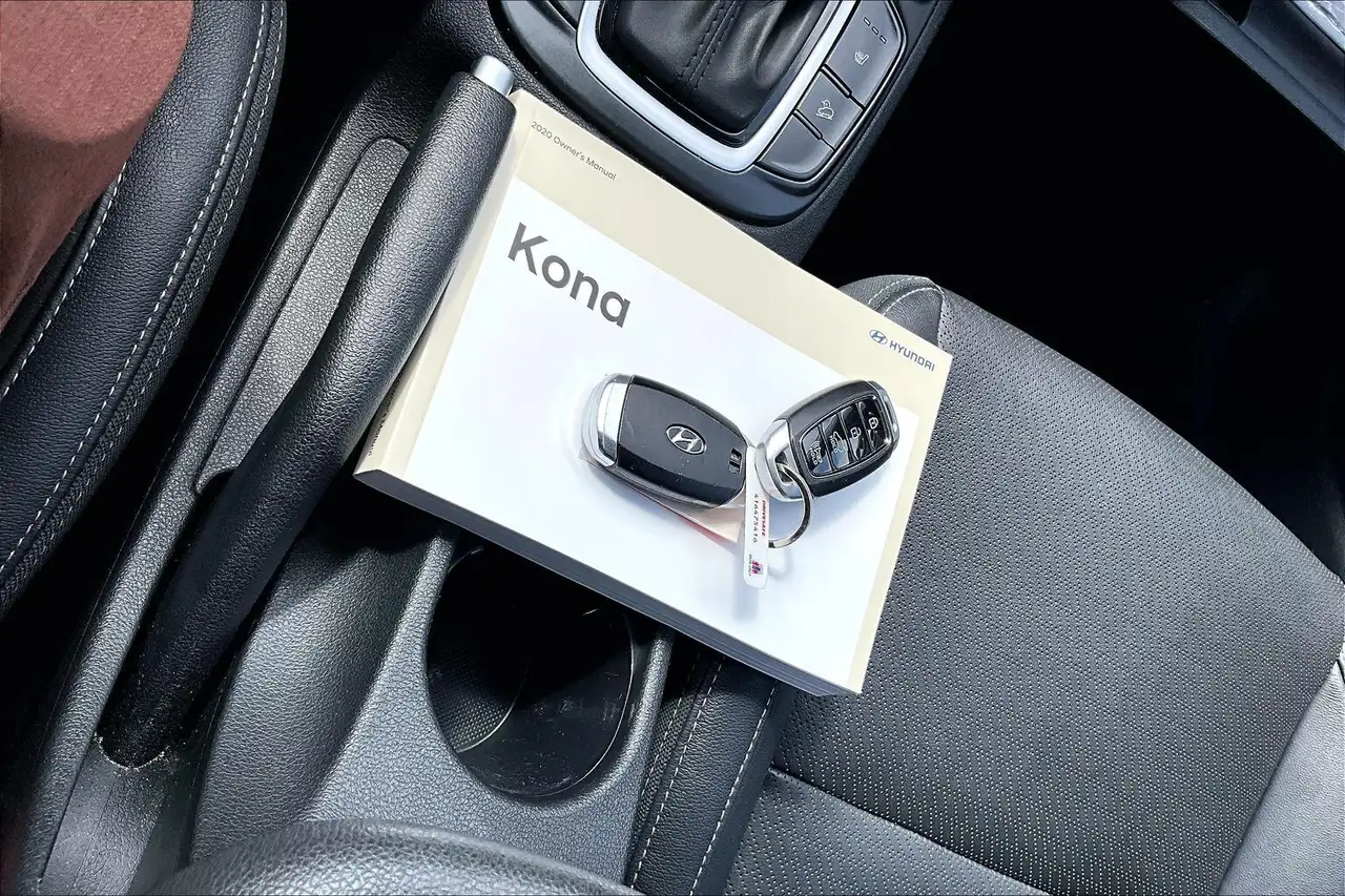 Hyundai KONA снимка Hyundai KONA
