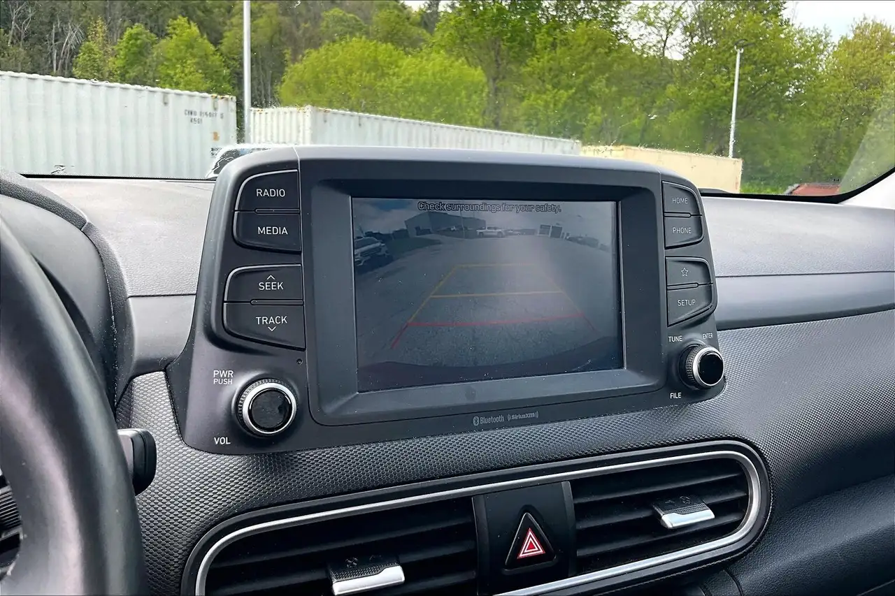 Hyundai KONA снимка Hyundai KONA