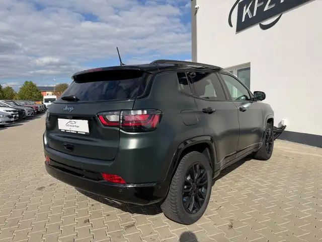 Jeep Compass view 6