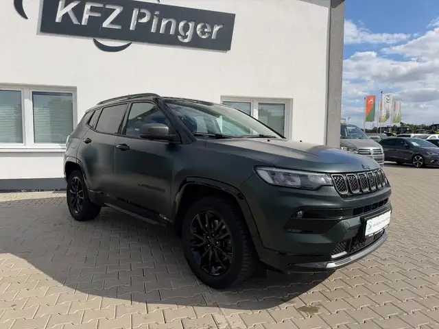 Jeep Compass view 2