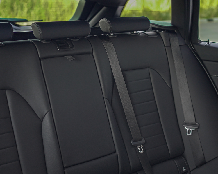 BMW 330 330e LCI M-Sport | PANO | H&K | LEER | HUD | KEY — photo 14