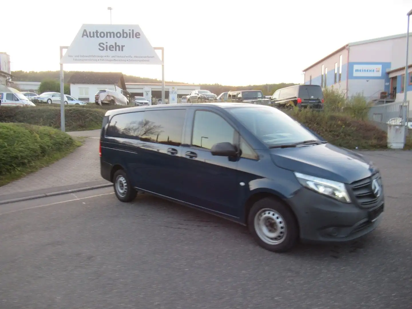 Mercedes-Benz Vito Mixto 116 CDI RWD extralang Blau - 2