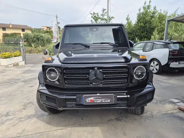 Mercedes-Benz G 400