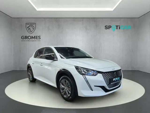 Peugeot 208 e- Allure ELEKT 136 Navi LED Klimaautom  DAB SHZ K