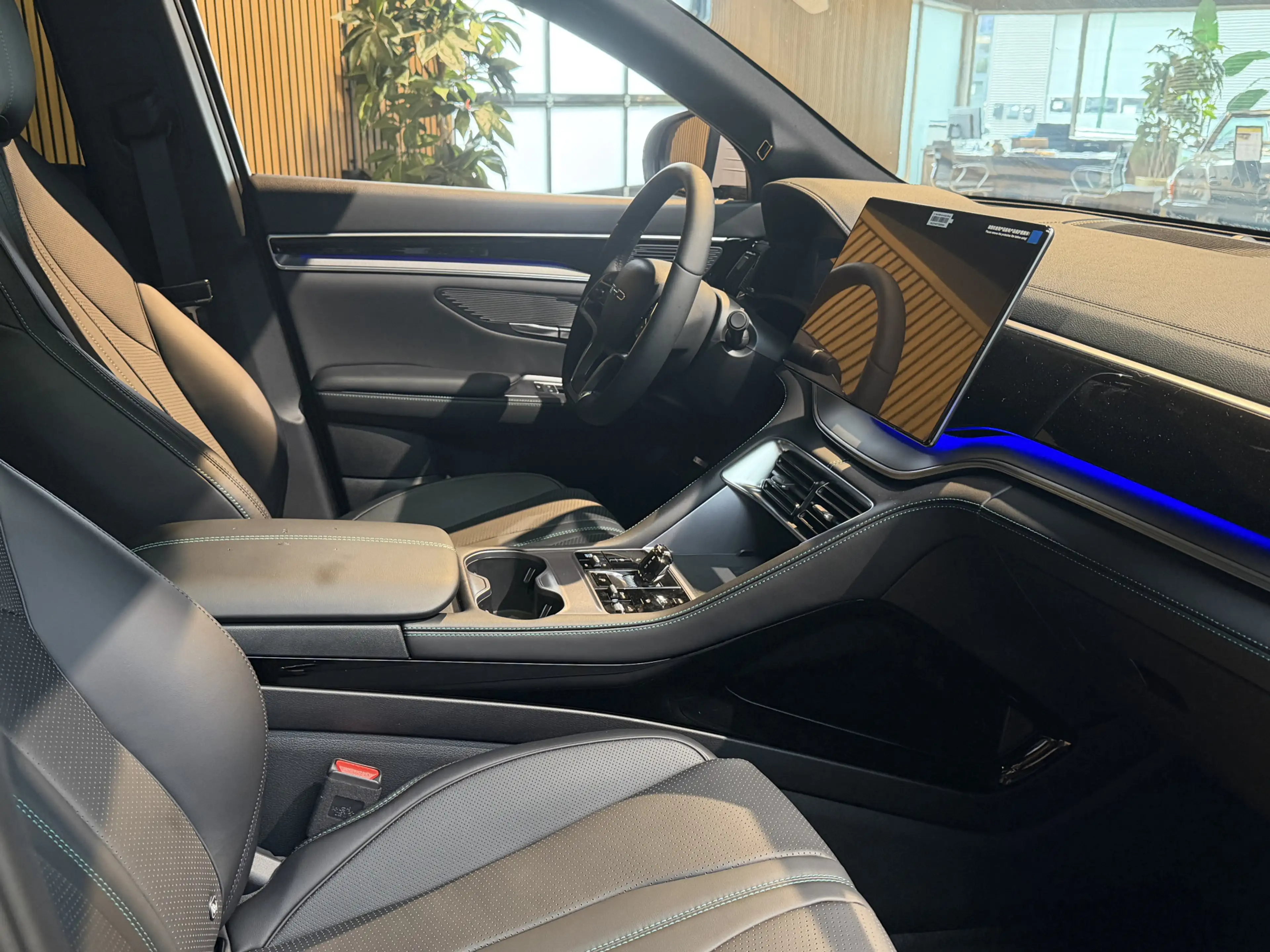 BYD Seal U 1.5 T DM-i COMFORT ULTRA BLACK EDITION | panoramad — photo 40