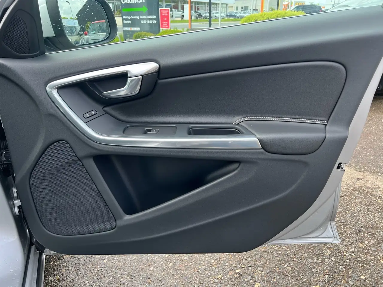 Volvo S60 — photo 32 sur 38