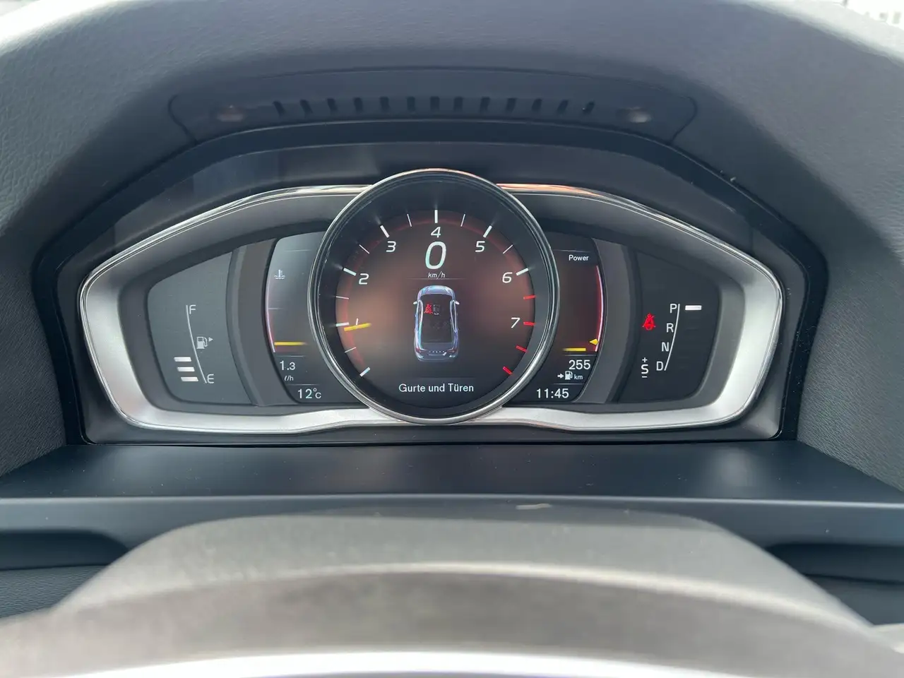Volvo S60 — photo 18 sur 38