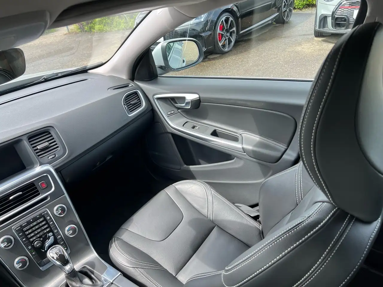 Volvo S60 — photo 28 sur 38