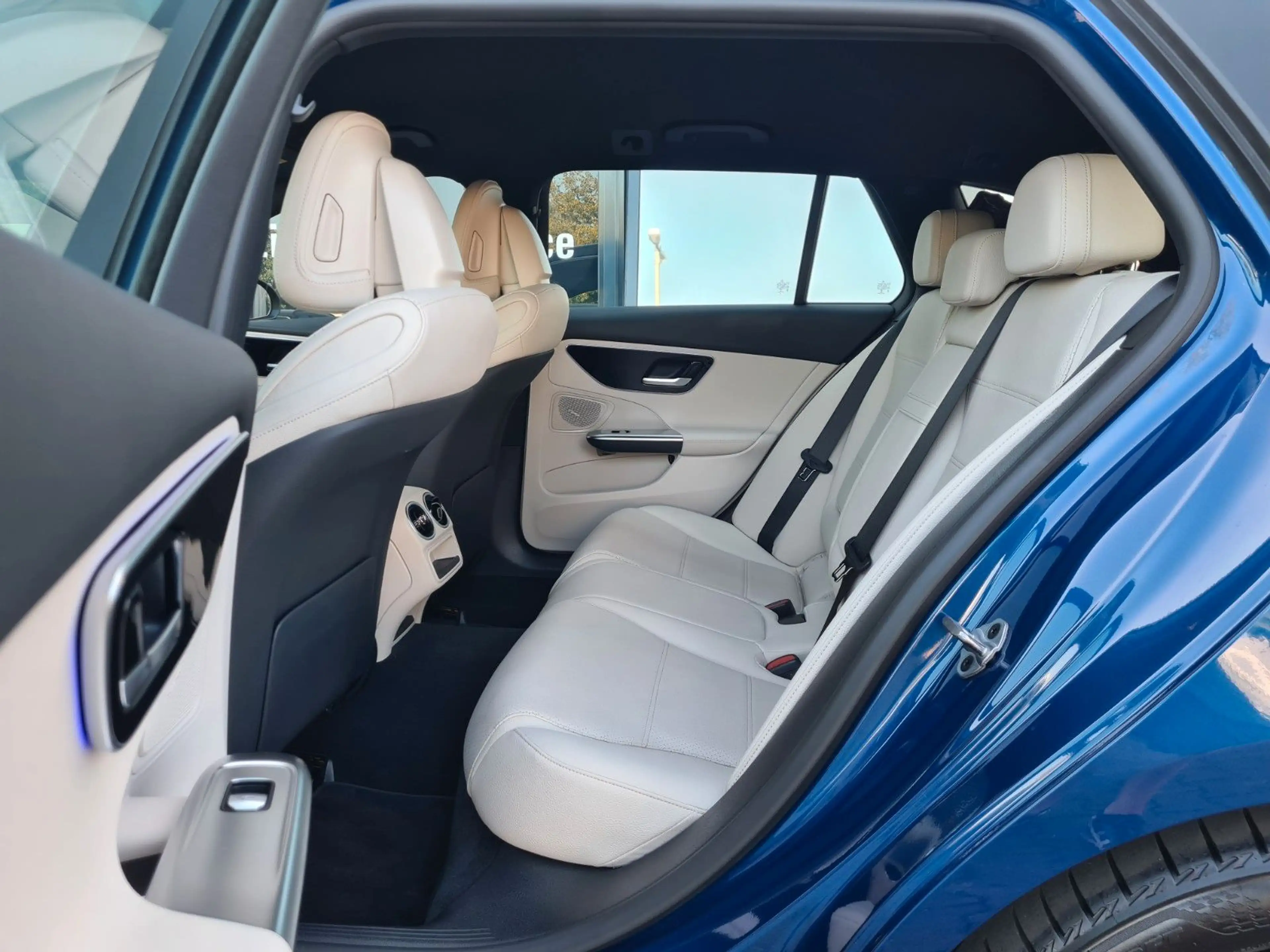 Mercedes-Benz C 220 d 4M AVANTGARDE - ACC - AHK - 8 x ALU — photo 13