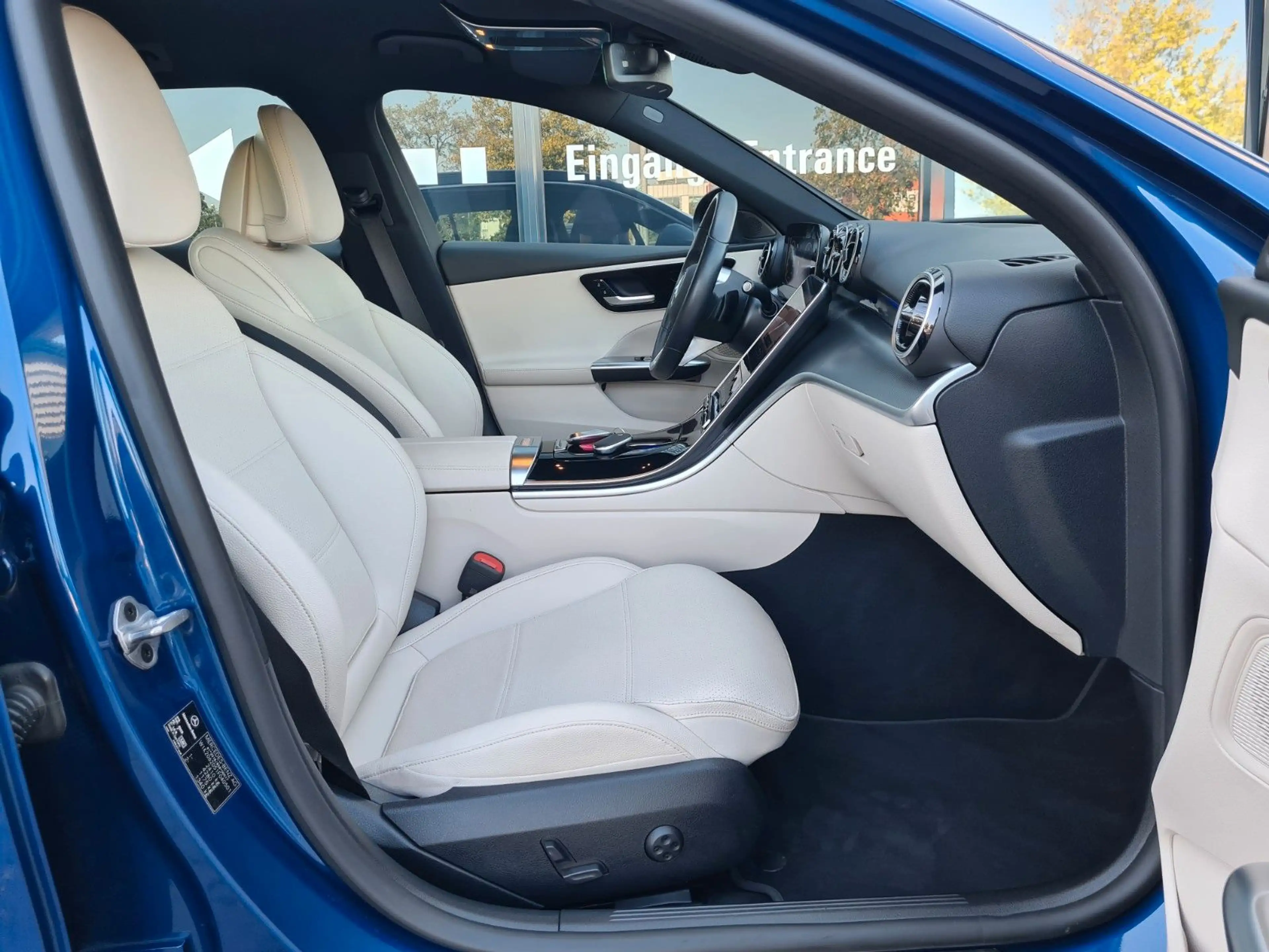 Mercedes-Benz C 220 d 4M AVANTGARDE - ACC - AHK - 8 x ALU — photo 15