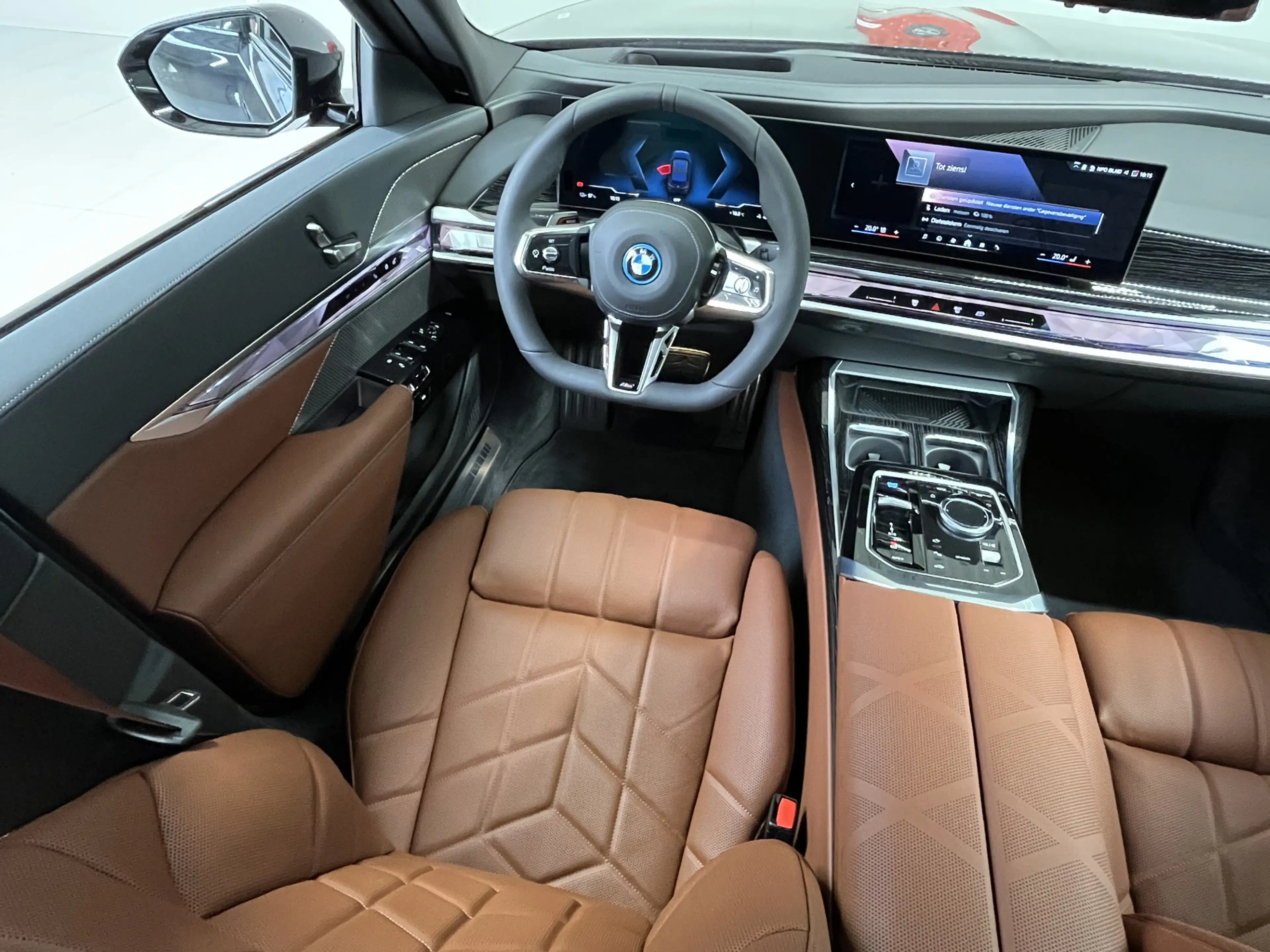 BMW i7 eDrive50 106 kWh | 2026 | M-Sport Pro | Sky Lounge — photo 3
