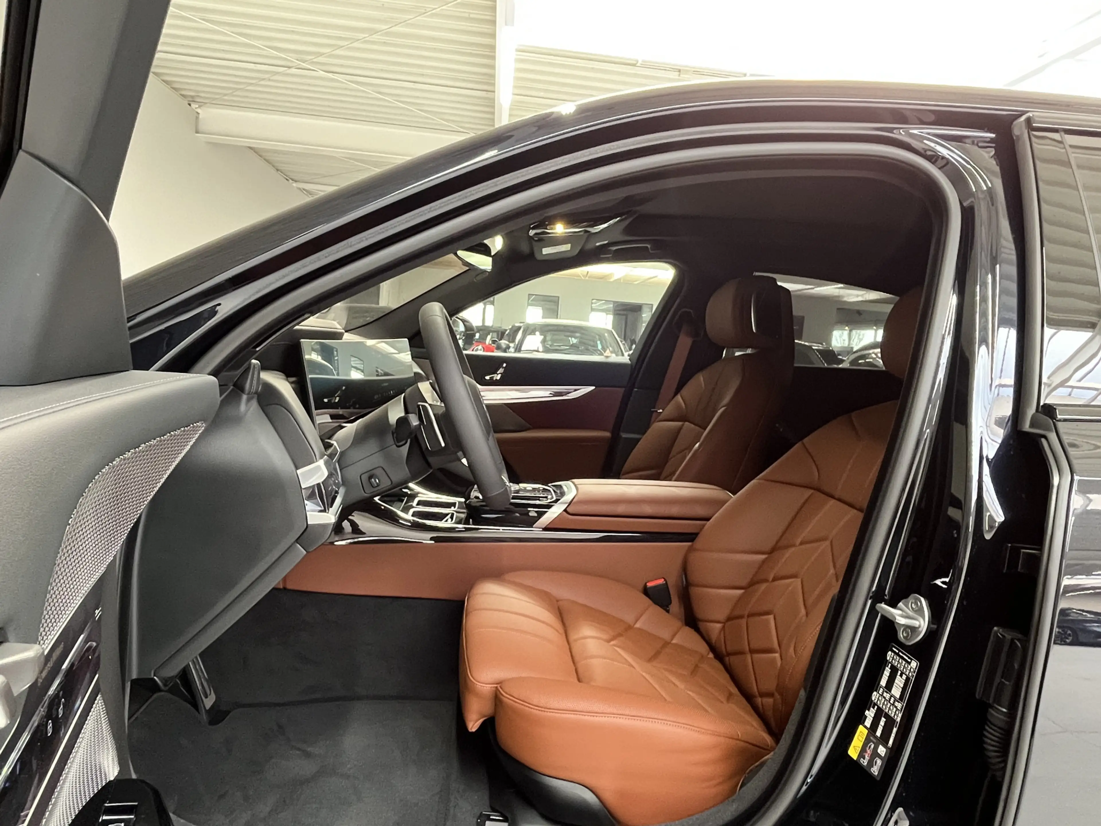 BMW i7 eDrive50 106 kWh | 2026 | M-Sport Pro | Sky Lounge — photo 8