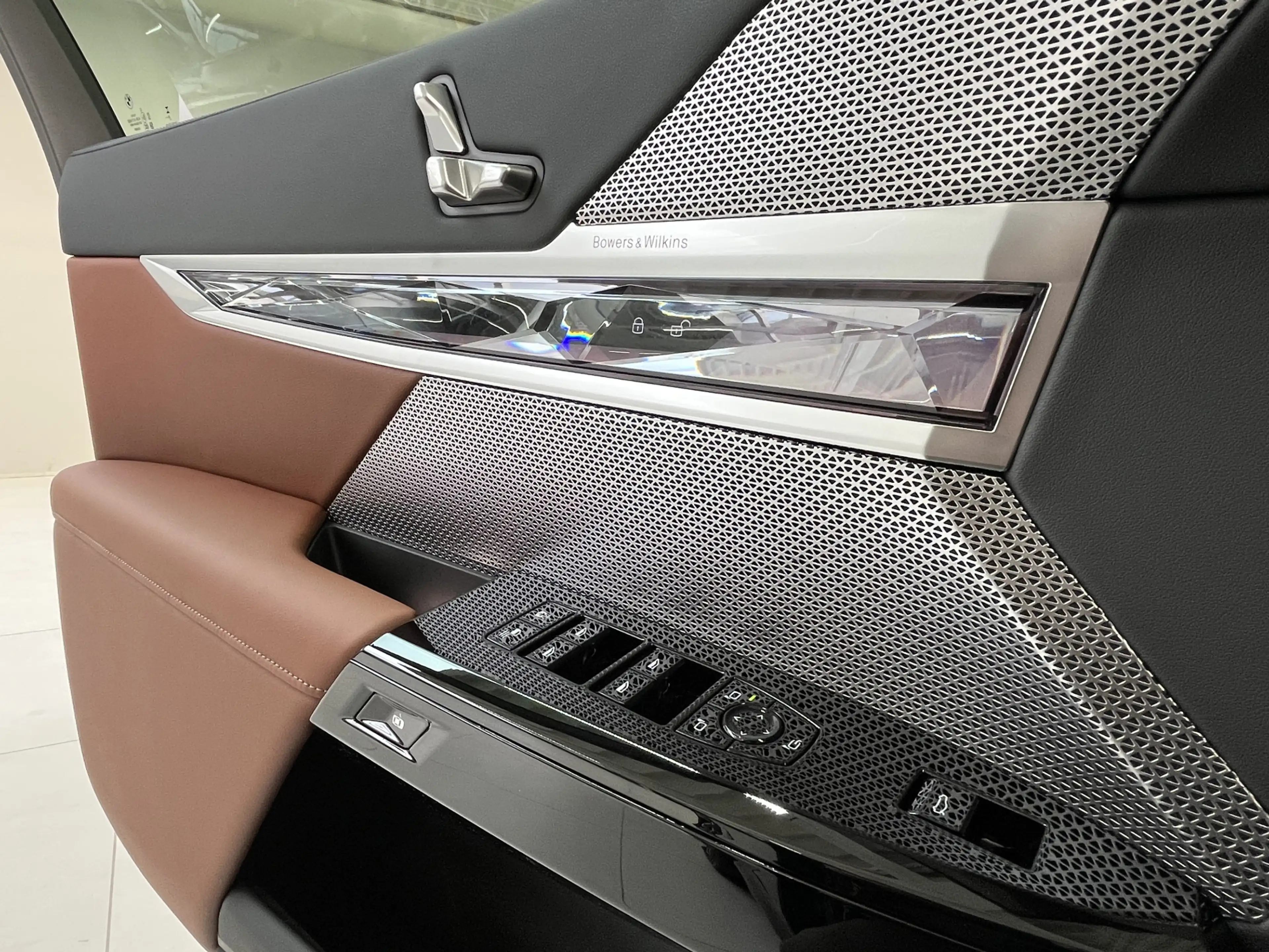 BMW i7 eDrive50 106 kWh | 2026 | M-Sport Pro | Sky Lounge — photo 6