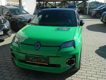 R5 E-Tech 150 PS 52kWh Comfort Range Techno Techno