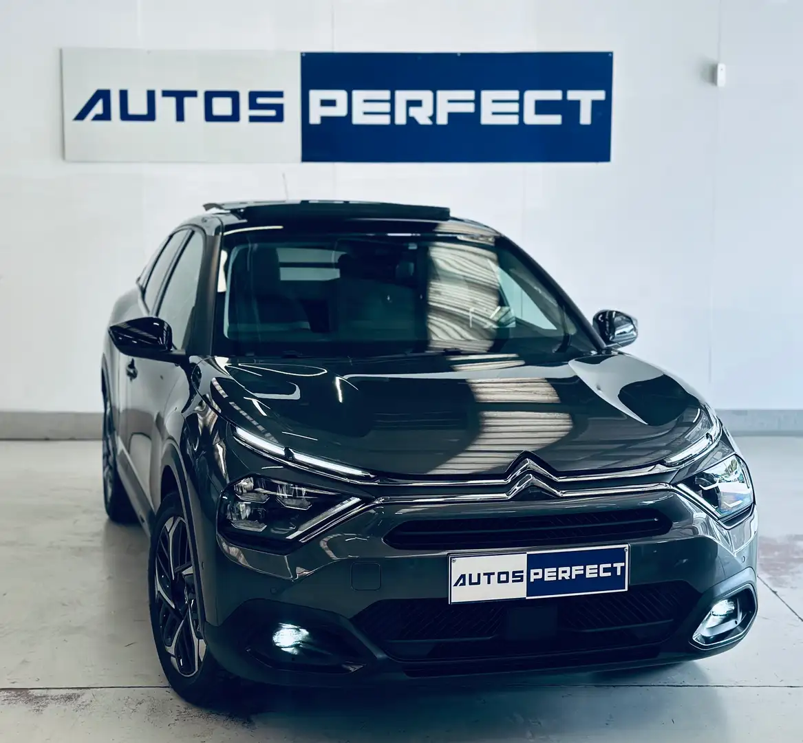 Citroen C4 C4 1.2 CAMERA NAVI TOIT PANO OUVRANT CUIR KEY LESS Gris - 2