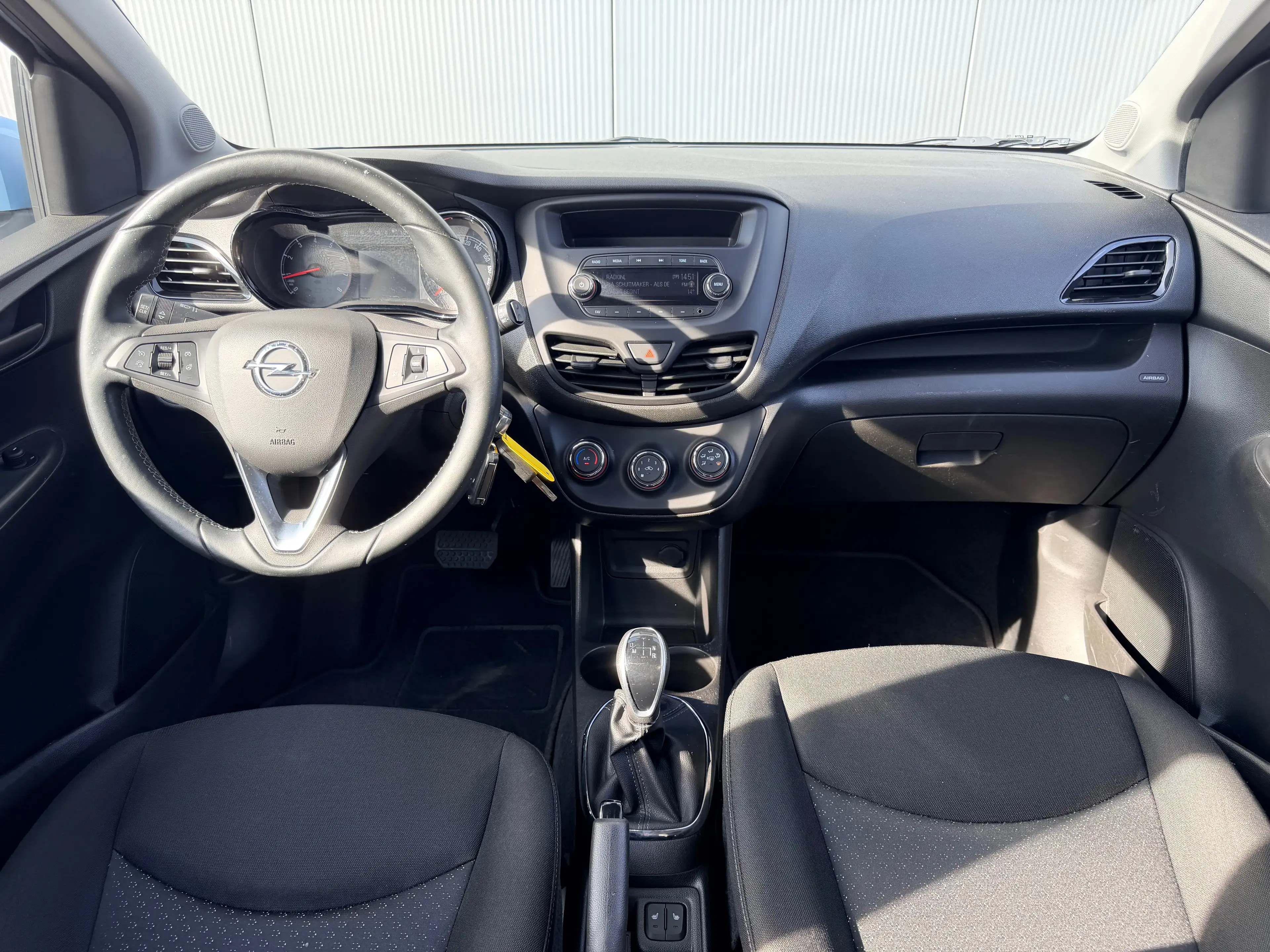 Opel Karl 1.0 ecoFLEX Edition / Automaat / Stoelverwarming / — photo 2