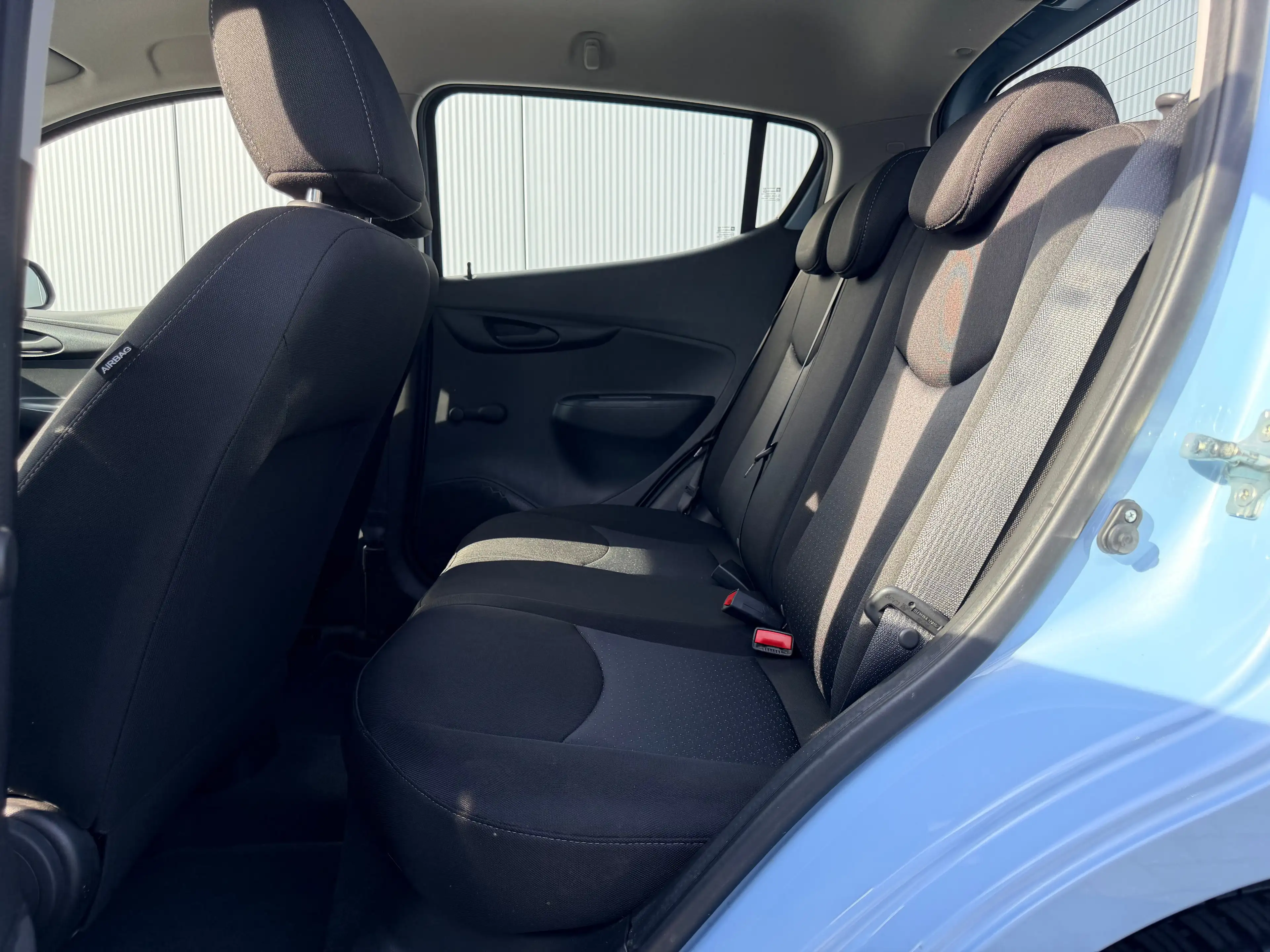 Opel Karl 1.0 ecoFLEX Edition / Automaat / Stoelverwarming / — photo 8