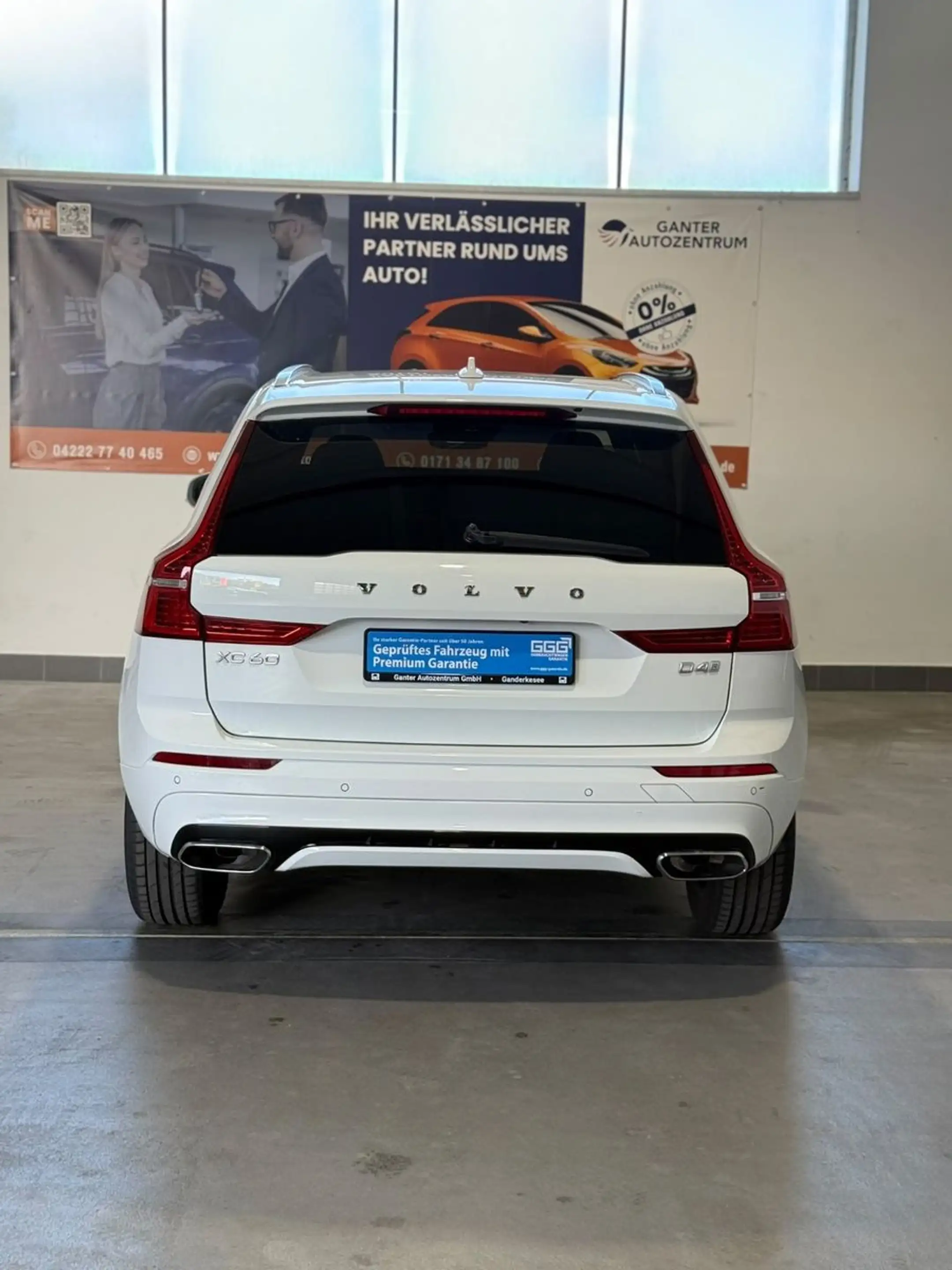 Volvo XC60 R Design AWD 2.0 AHK+NAVI+KAMERA — photo 4