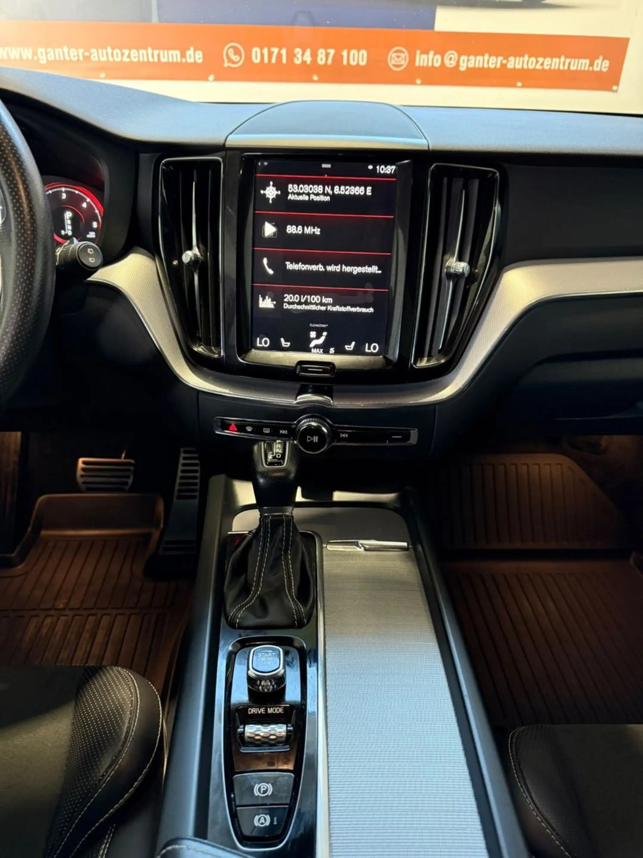 Volvo XC60 R Design AWD 2.0 AHK+NAVI+KAMERA — photo 15