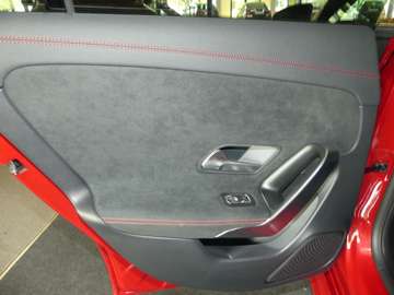 Bild 9 Mercedes-Benz CLA 200 COUPE, AMG LINE ADVANCED PLUS, NIGHT, MULTIBEAM.