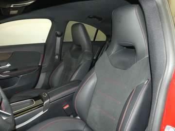 Bild 7 Mercedes-Benz CLA 200 COUPE, AMG LINE ADVANCED PLUS, NIGHT, MULTIBEAM.