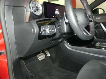 Bild 6 Mercedes-Benz CLA 200 COUPE, AMG LINE ADVANCED PLUS, NIGHT, MULTIBEAM.