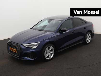Audi A3 Limousine 35 TFSI S edition 150 PK | Navigatie | V
