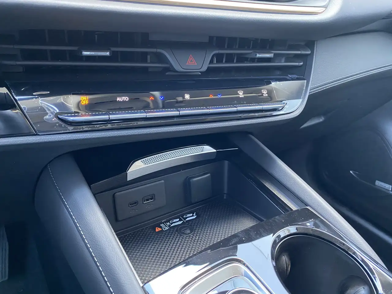 Buick Envision fotografie Buick Envision