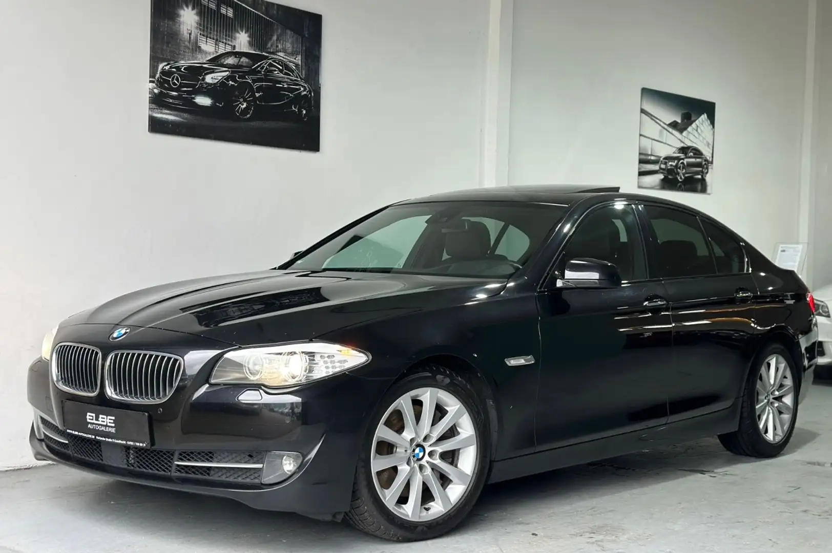 BMW 530 d Steptronic Limousine M-Paket-Optik Voll Negru - 2