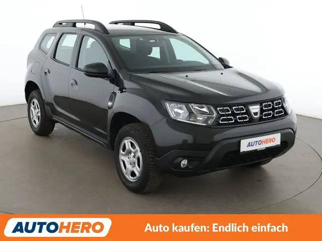 Dacia Duster view 8