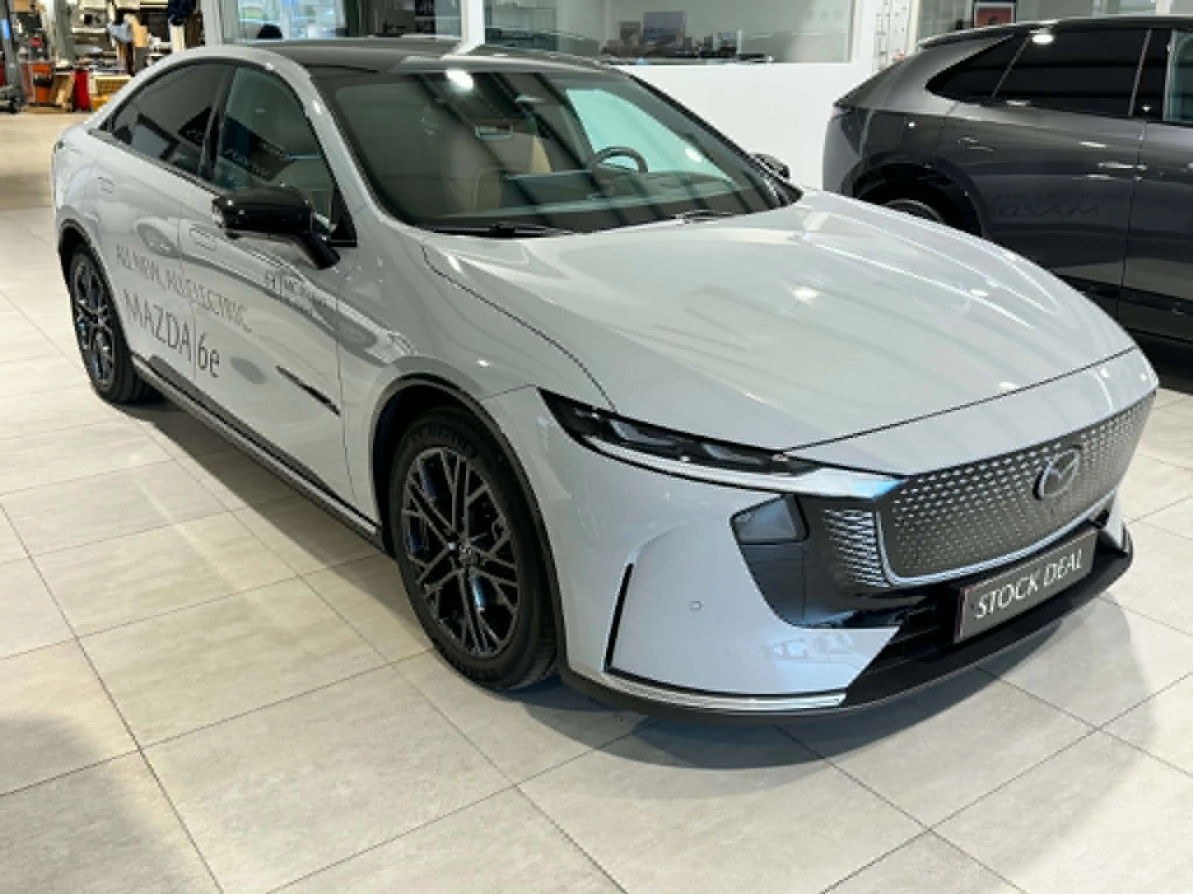 Mazda 6e 6e 68.8 kWh Takumi Plus