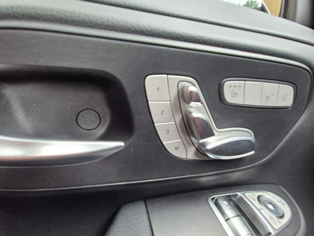 Mercedes-Benz EQV 300