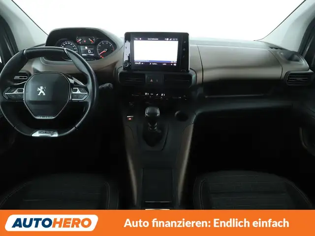 Peugeot Rifter view 12