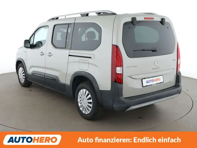 Peugeot Rifter view 4