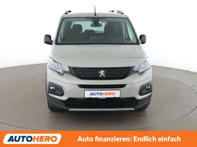 Peugeot Rifter view 9
